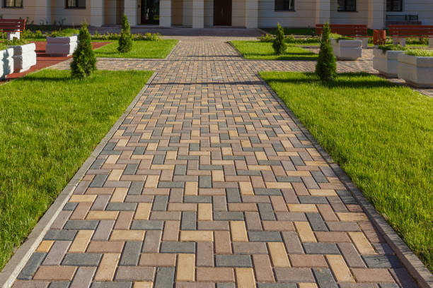 Best Local Driveway Pavers  in West Simsbury, CT